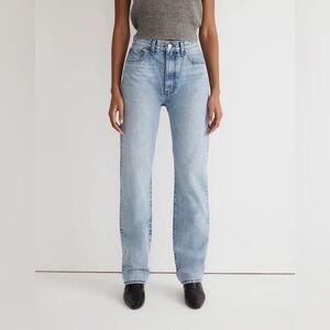 Madewell The ‘90s Straight Jean, Mercer Wash, size 23